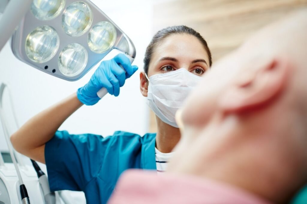 Dental Specials In Sarasota, Fl 7 Dental Deals Sarasota - dentist at work - Affordable Dentist Sarasota